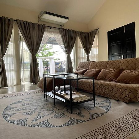 D Jannah Homestay Seri Iskandar Perak 외부 사진