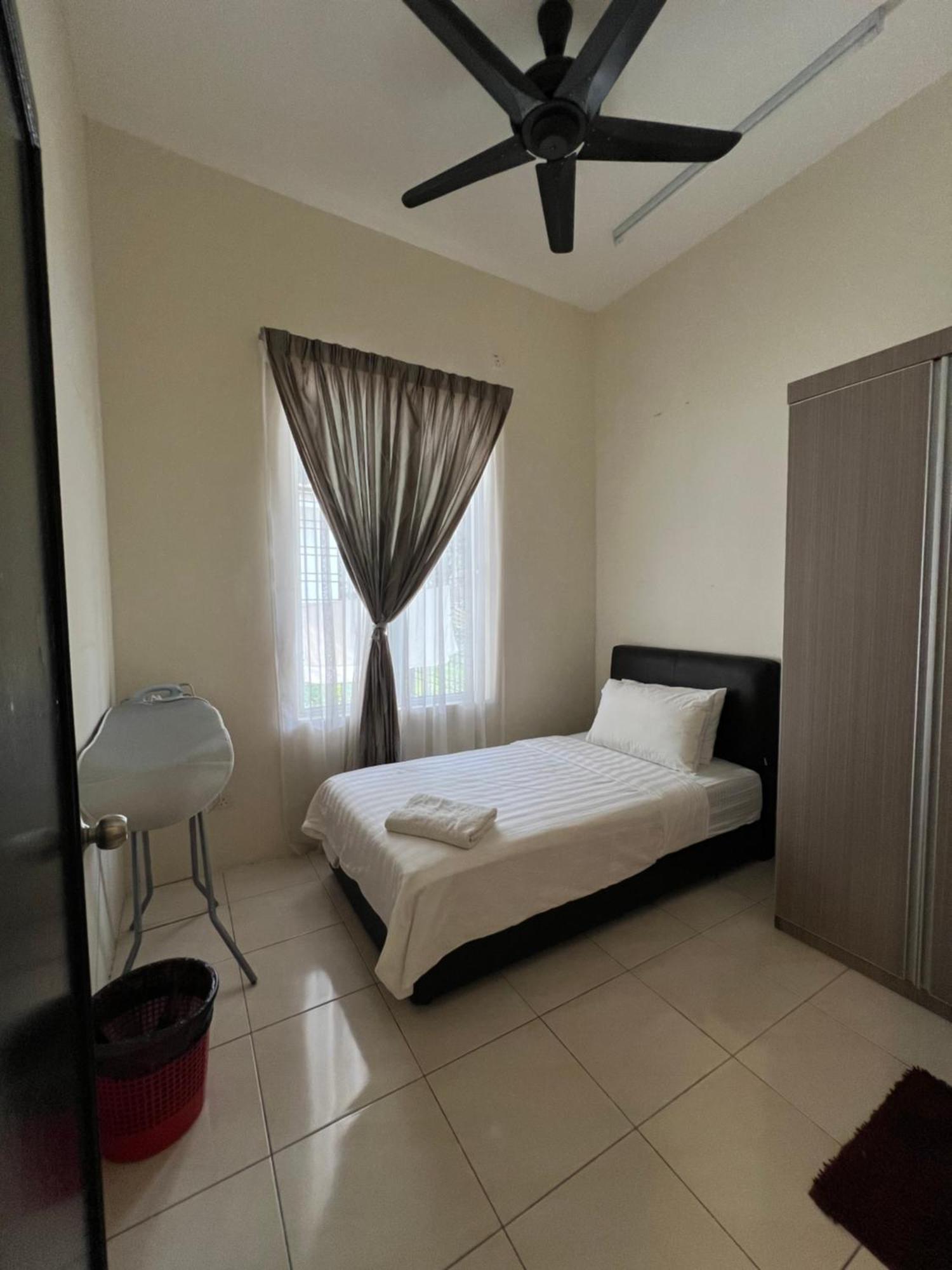 D Jannah Homestay Seri Iskandar Perak 외부 사진